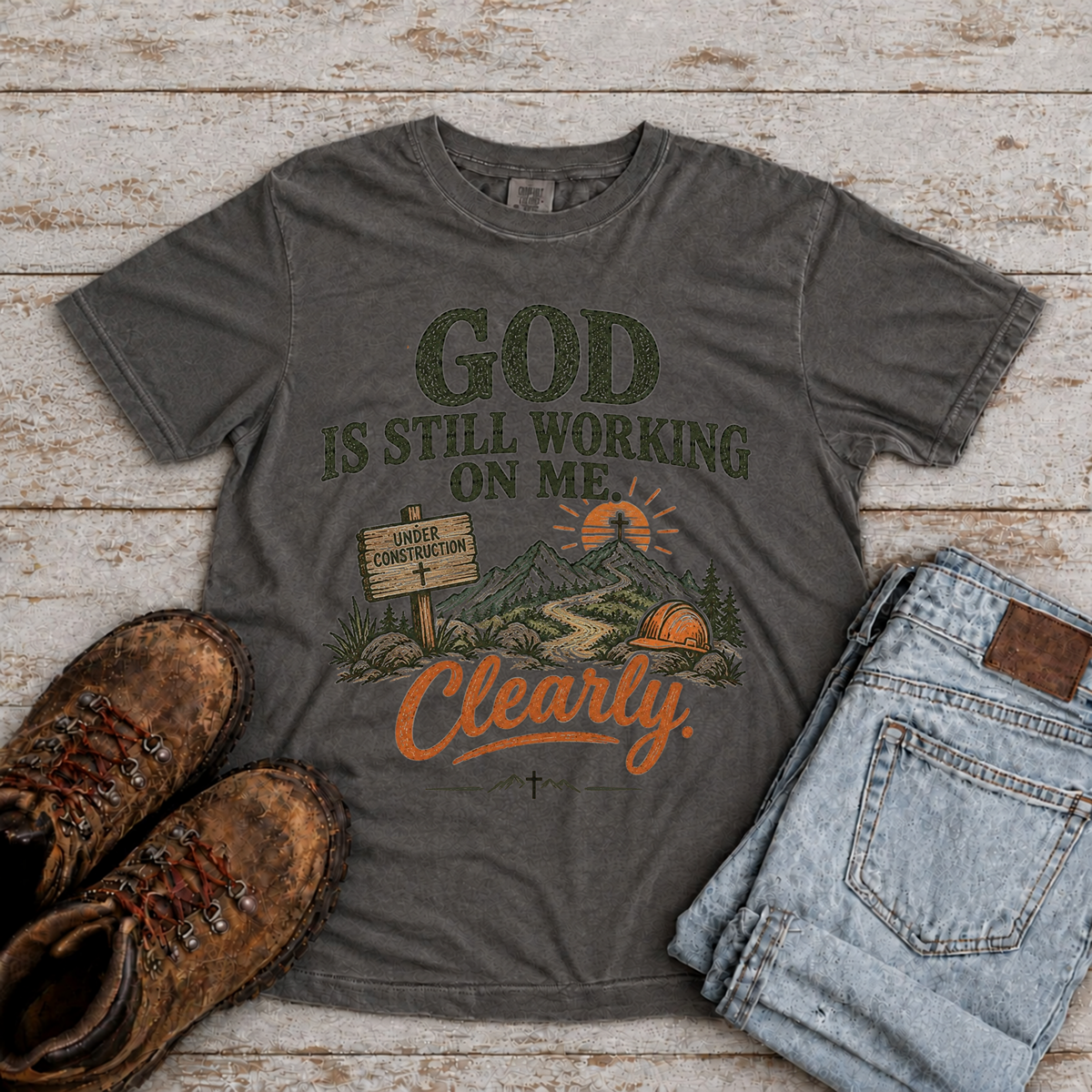 "God is still working" T-Shirt